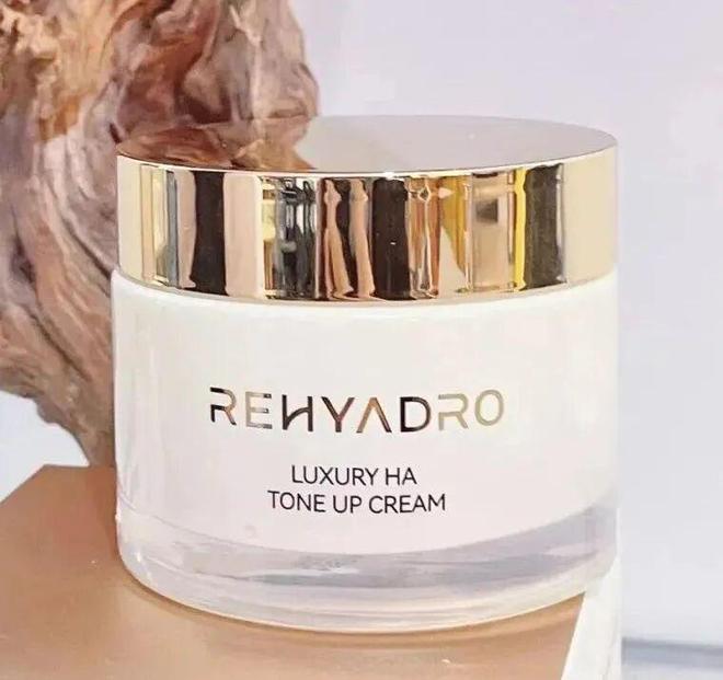 隔离+粉底+身体乳一招亮白更显年轻AG真人国际994瓶！1瓶=面霜+(图13)